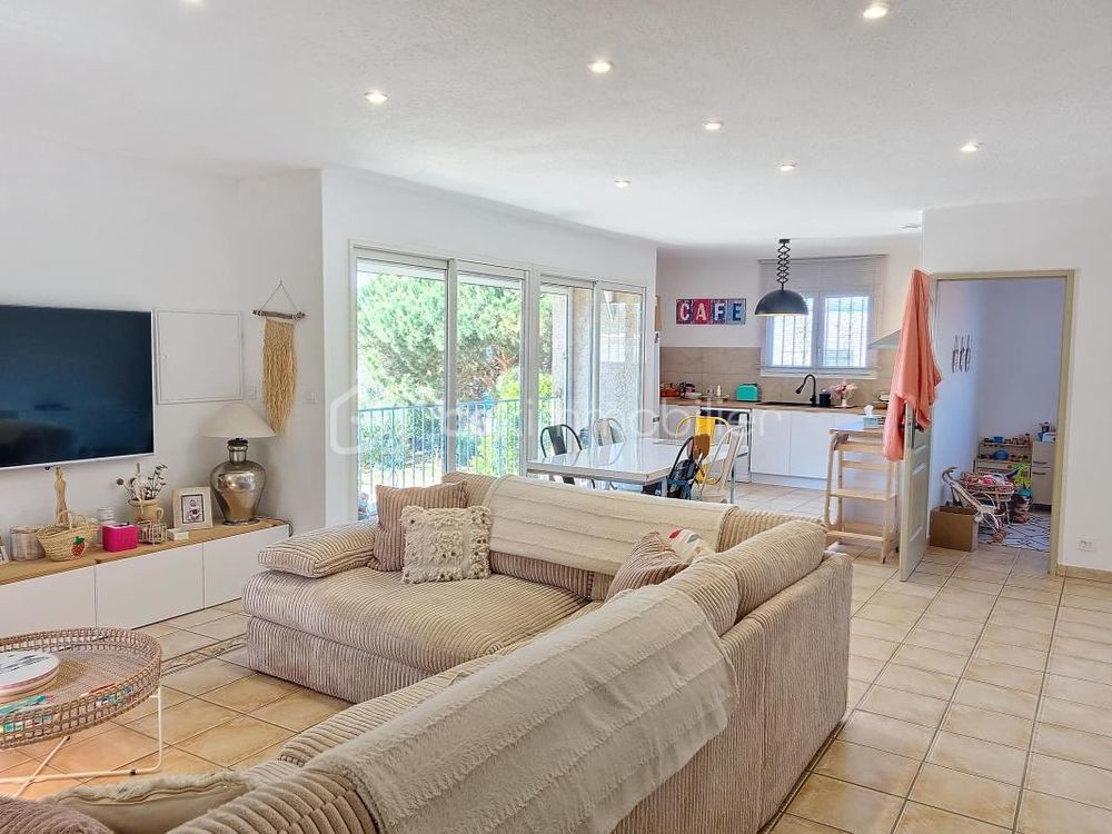 � vendre  Villa Millas (66170)