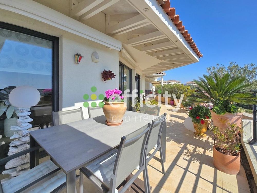 � vendre  Appartement Saint-Rapha�l (83700)