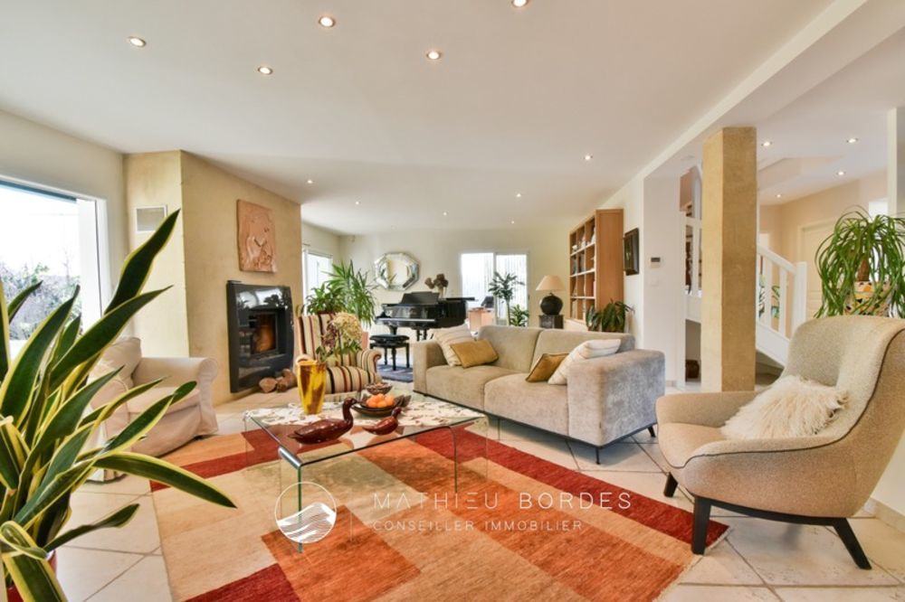 � vendre  Villa Villefranque (64990)