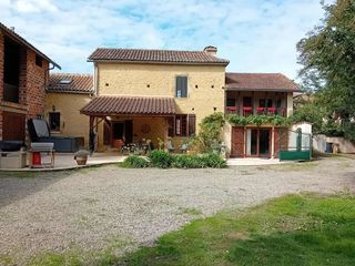  Maison � vendre 6 pi�ces 201 m�