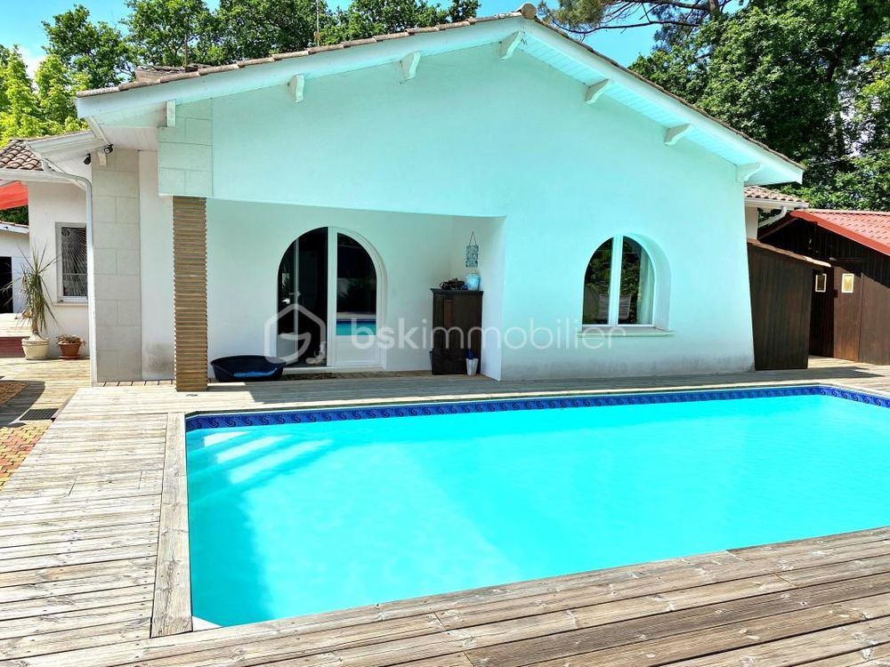 � vendre  Maison Ar�s (33740)