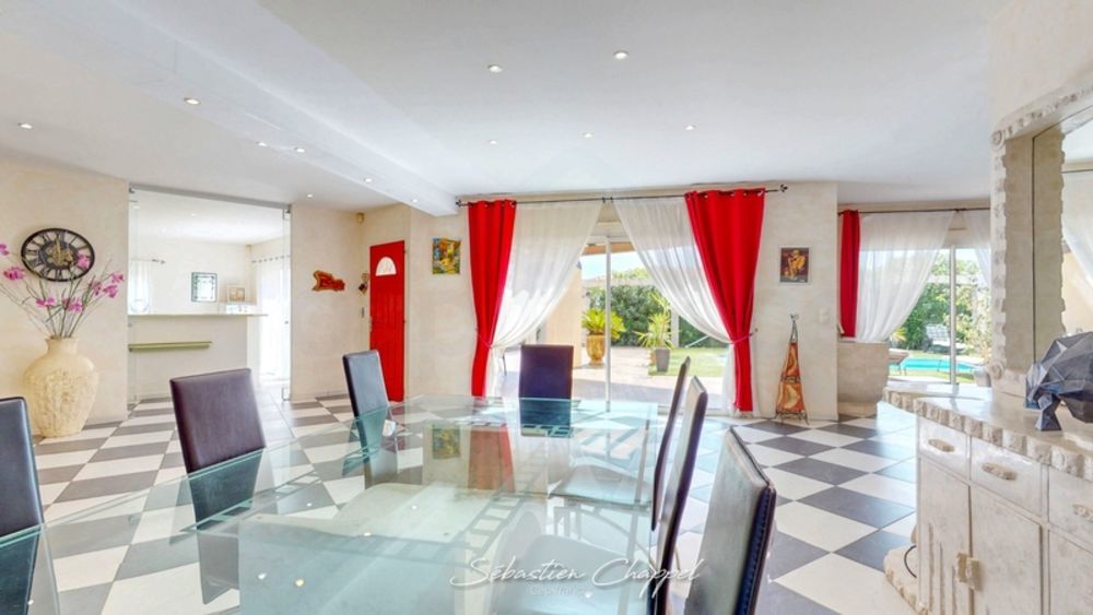 � vendre  Maison P�zenas (34120)