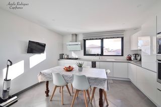  Maison � vendre 7 pi�ces 194 m�