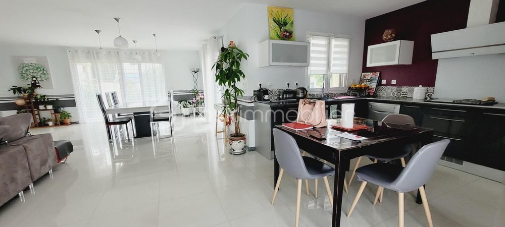 � vendre  Propri�t�/ch�teau Le Plessis-Tr�vise (94420)