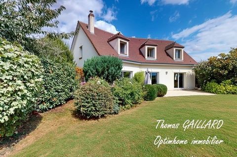   Maison contemporaine Le Neubourg - 7 pi�ces - 188 m2 hab -1302 m2 de terrain Maison - 7 pi�ce(s) - 188 m�