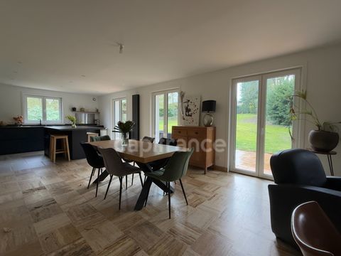   MAISON INDIVIDUELLE � 176 m� � 5 CHAMBRES � GRAND JARDIN 2 500 m� � DOUBLE GARAGE � ENVIRONNEMENT CALME Maison - 6 pi�ce(s) - 176 m�