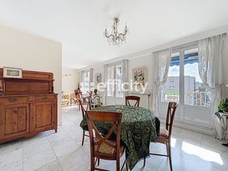  Appartement � vendre 5 pi�ces 136 m�