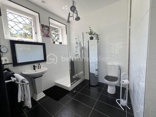  Maison � vendre 11 pi�ces 250 m�