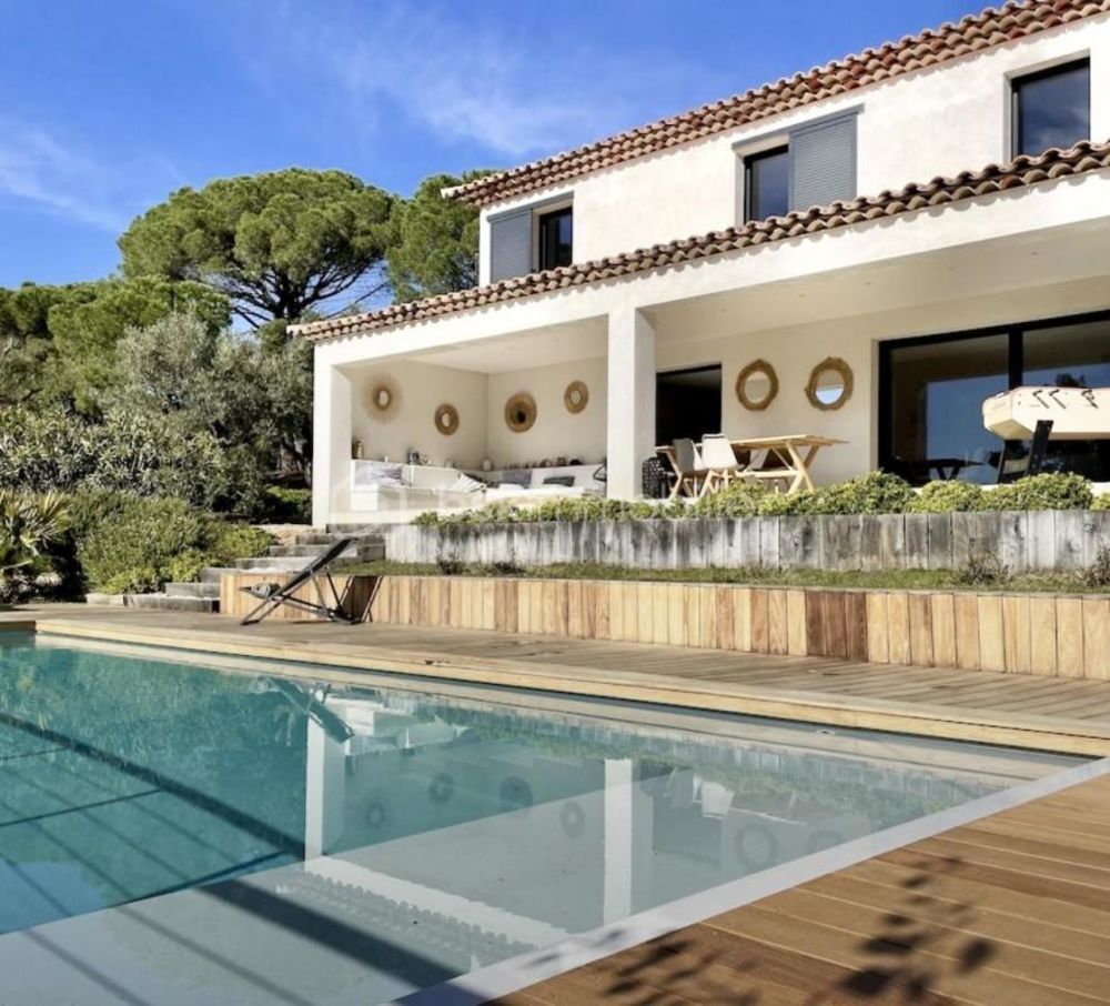 � vendre  Villa Grimaud (83310)