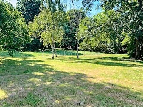   Maison lumineuse avec jardin arbor� sans vis � vis, v�randa chauff�e et prestation de qualit� Maison - 9 pi�ce(s) - 189 m�