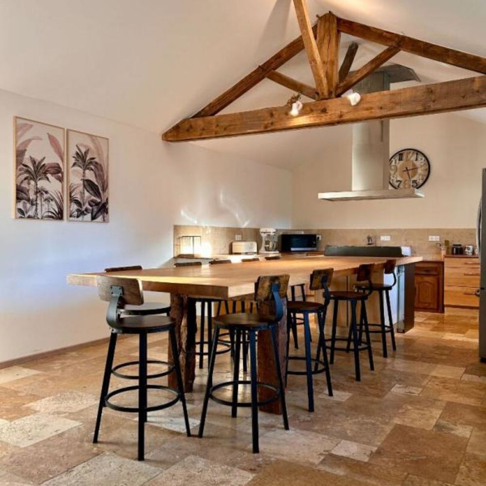 � vendre  Propri�t�/ch�teau Les Eyzies-de-Tayac-Sireuil (24620)