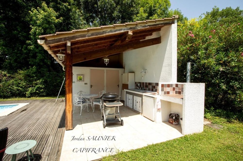 � vendre  Propri�t�/ch�teau Castres (81100)