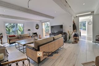  Villa � vendre 7 pi�ces 260 m�