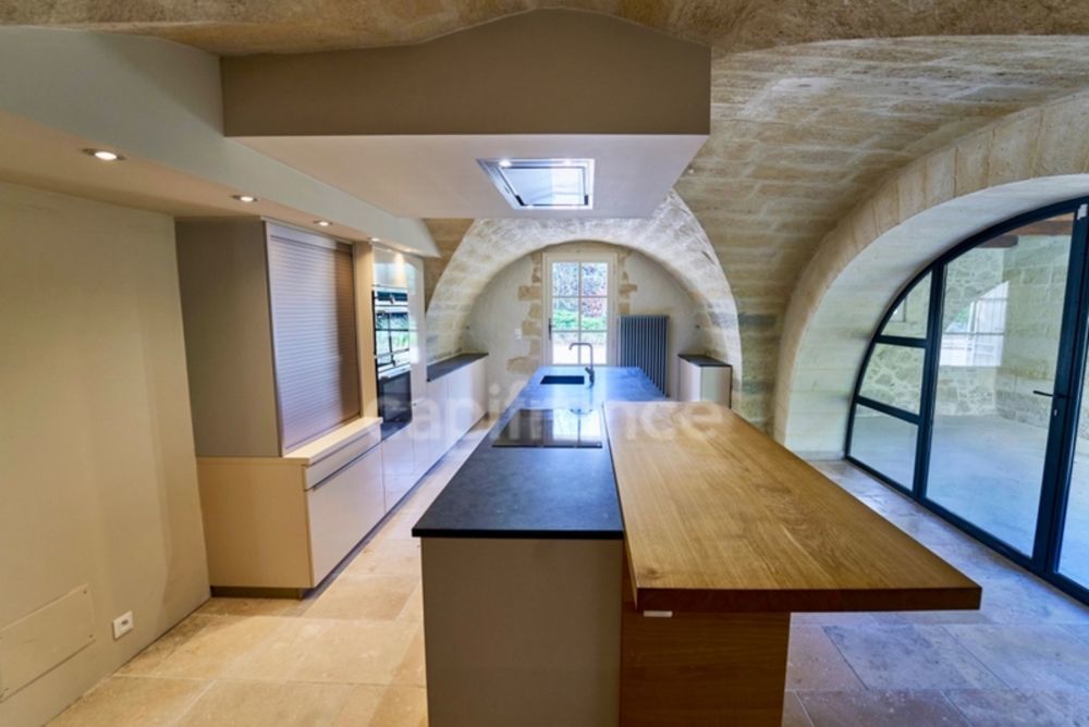 � vendre  Maison Uz�s (30700)