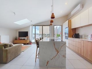  Appartement � vendre 4 pi�ces 93 m�