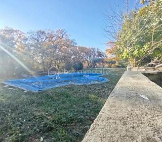  Maison � vendre 6 pi�ces 215 m�