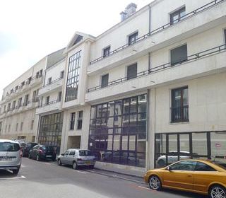  Parking / Garage � louer 