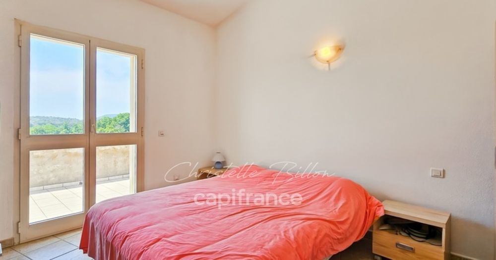 � vendre  Villa Ste Lucie De Porto Vecchio (20144)