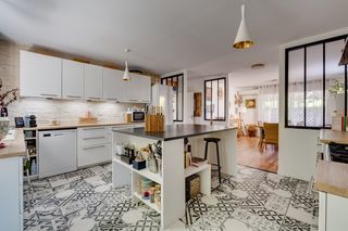  Maison � vendre 8 pi�ces 187 m�