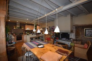  Maison � vendre 7 pi�ces 203 m�