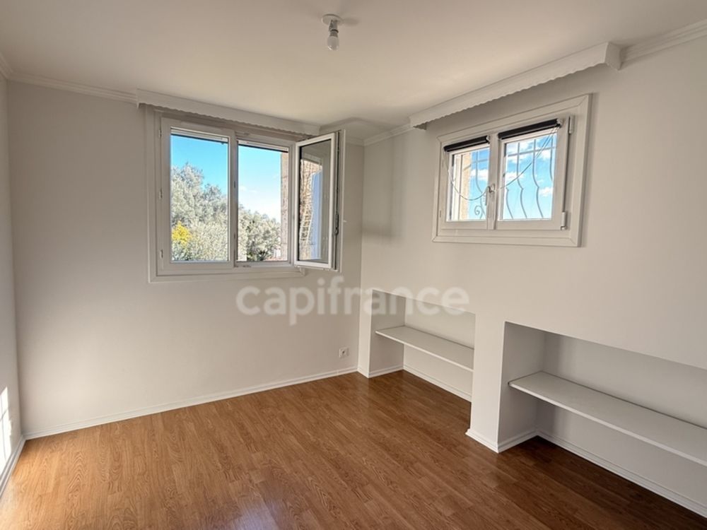 � vendre  Villa Grasse (06130)