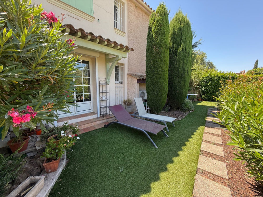 � vendre  Maison Saint-Rapha�l (83700)