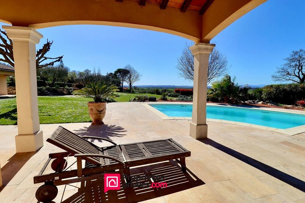 � vendre  Villa Uz�s (30700)