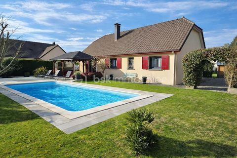   Pavillon familial Maison - 5 pi�ce(s) - 101 m�