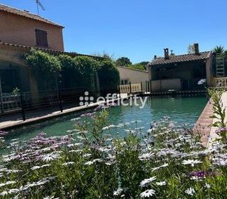  Maison � vendre 7 pi�ces 220 m�