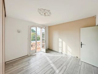  Maison � vendre 6 pi�ces 165 m�