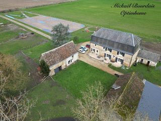  Propri�t�/ch�teau � vendre 7 pi�ces 222 m�