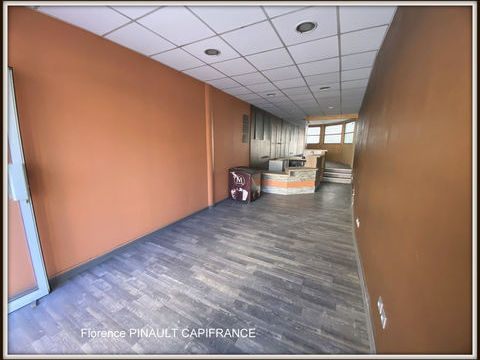 Local/bureau &agrave; vendre LOURDES (65) 50000 65100 Lourdes