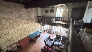  Propri�t�/ch�teau � vendre 10 pi�ces 300 m�