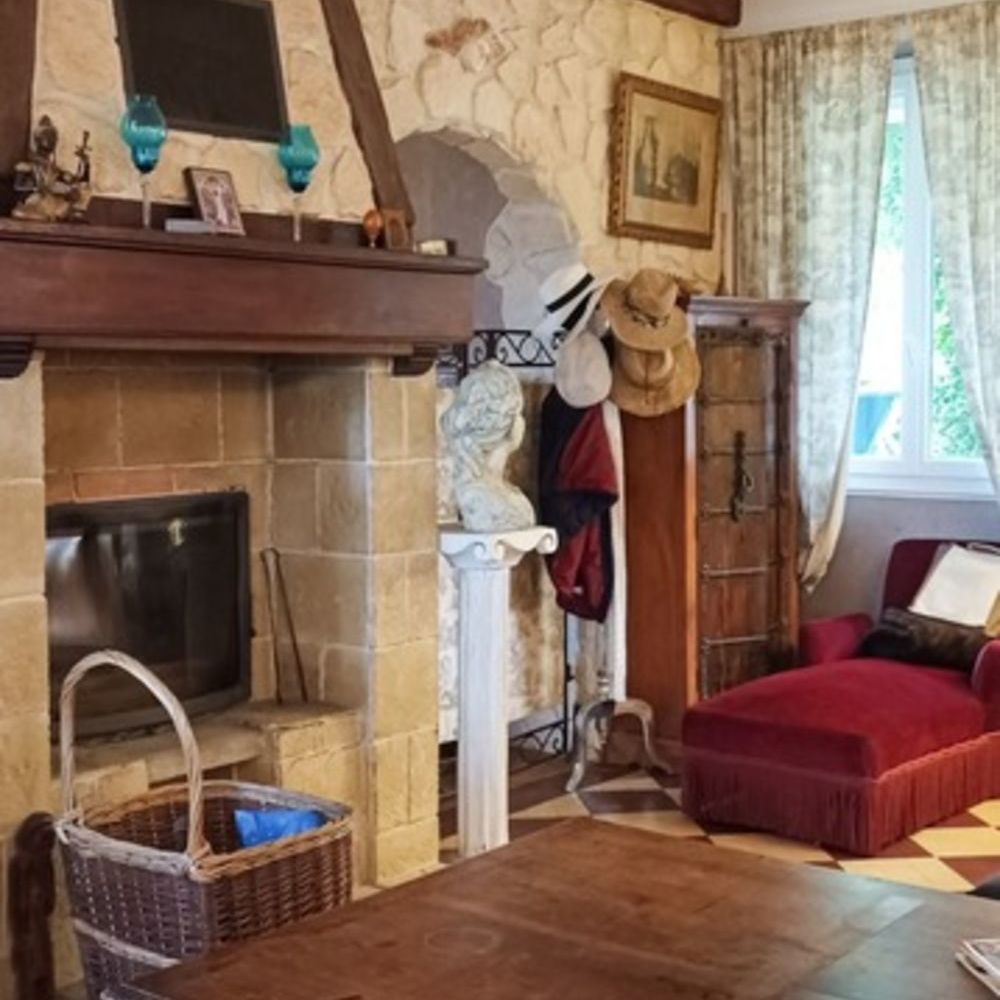 � vendre  Propri�t�/ch�teau Saint-Hilaire (03440)