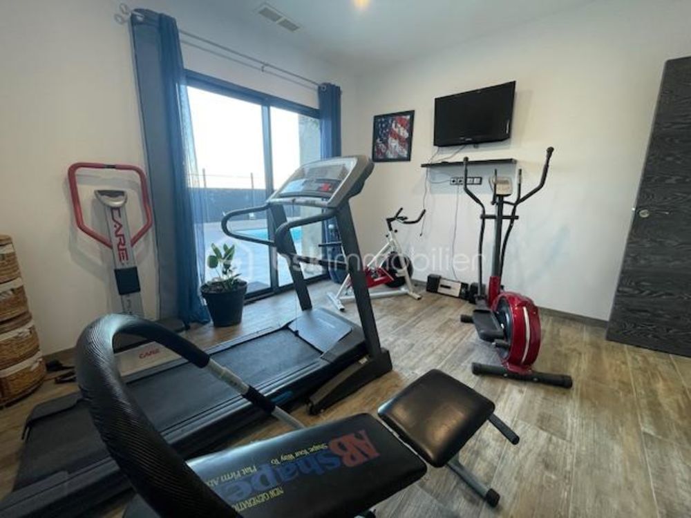 � vendre  Maison Montady (34310)