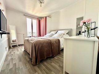  Propri�t�/ch�teau � vendre 7 pi�ces 150 m�