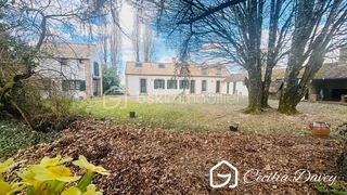  Propri�t�/ch�teau � vendre 6 pi�ces 165 m�