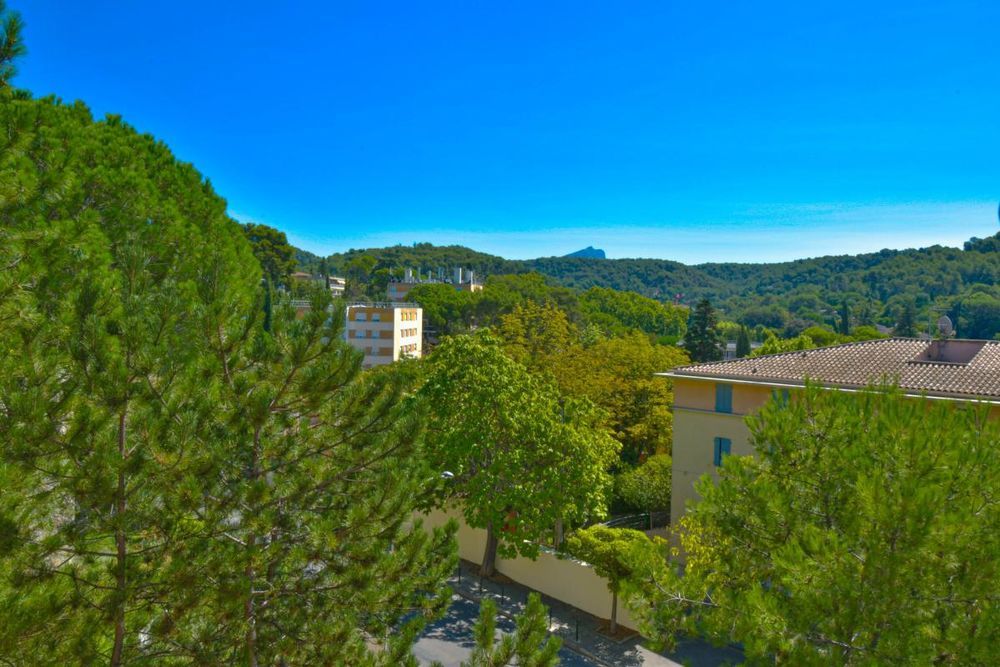 � vendre  Appartement Aix-en-Provence (13100)