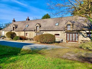  Maison � vendre 11 pi�ces 208 m�