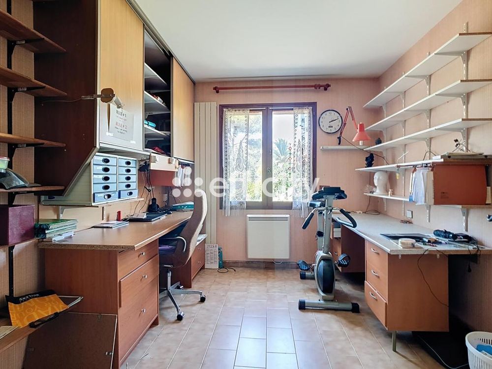 � vendre  Maison Saint-Rapha�l (83700)