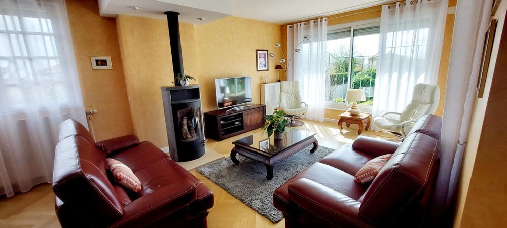 � vendre  Villa Champagne-au-Mont-d'Or (69410)