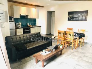  Immeuble � vendre 14 pi�ces 320 m�