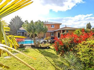  Maison � vendre 6 pi�ces 200 m�