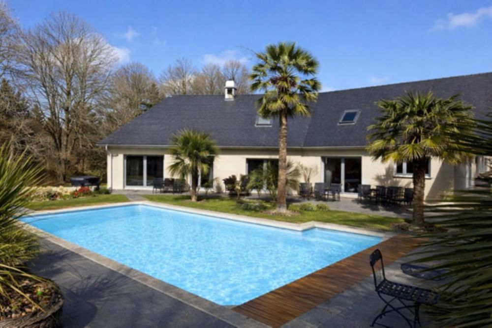 � vendre  Maison B�nodet (29950)