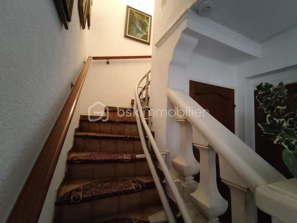 � vendre  Villa Saint-Laurent-du-Var (06700)