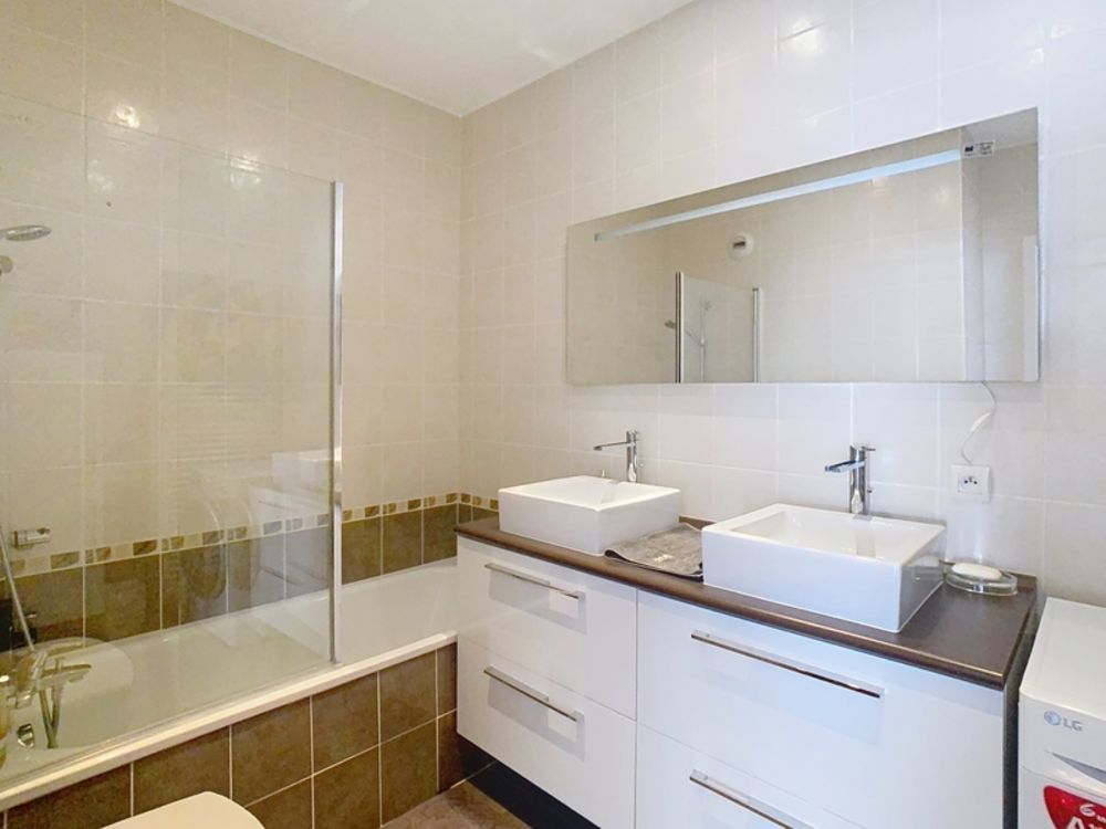 � vendre  Duplex/triplex Annemasse (74100)