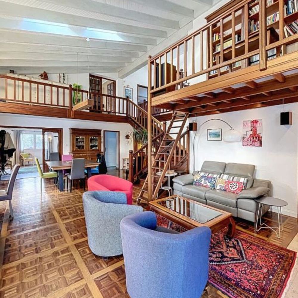 � vendre  Villa Pourri�res (83910)