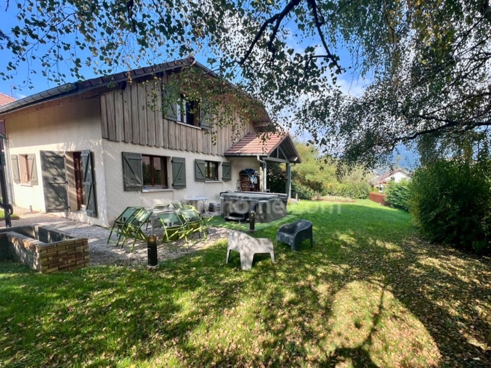 � vendre  Maison Duingt (74410)