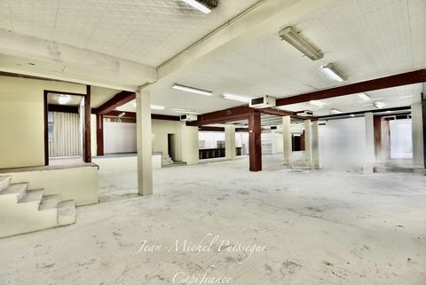 Entrep&ocirc;t / Bureaux de 750m2 &agrave; Vendre &agrave; SAINT GAUDENS (31) 185000 31800 Saint gaudens