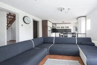  Maison � vendre 8 pi�ces 200 m�